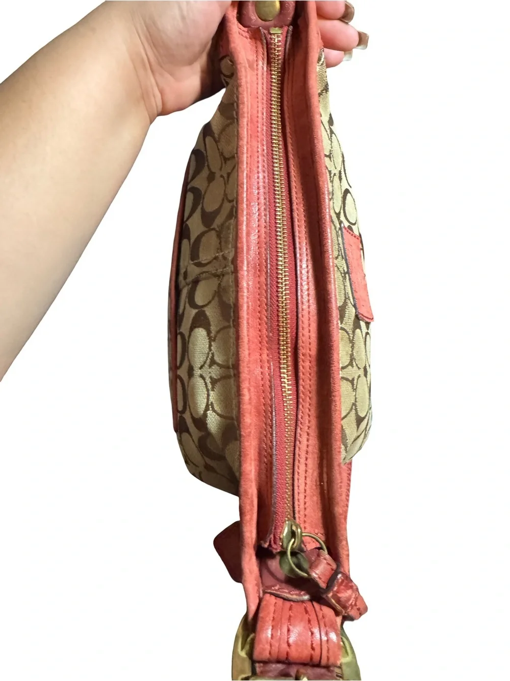 Coach classic shoulder
